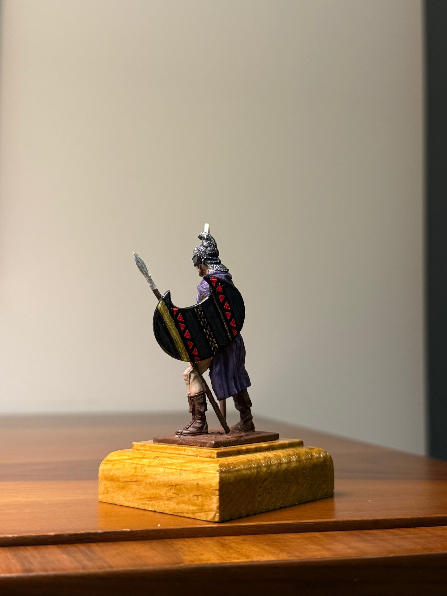 Thracian Peltast – 5th Century BCE Hand-Painted 54mm Collectible Metal Figurine (1:32 Scale)
