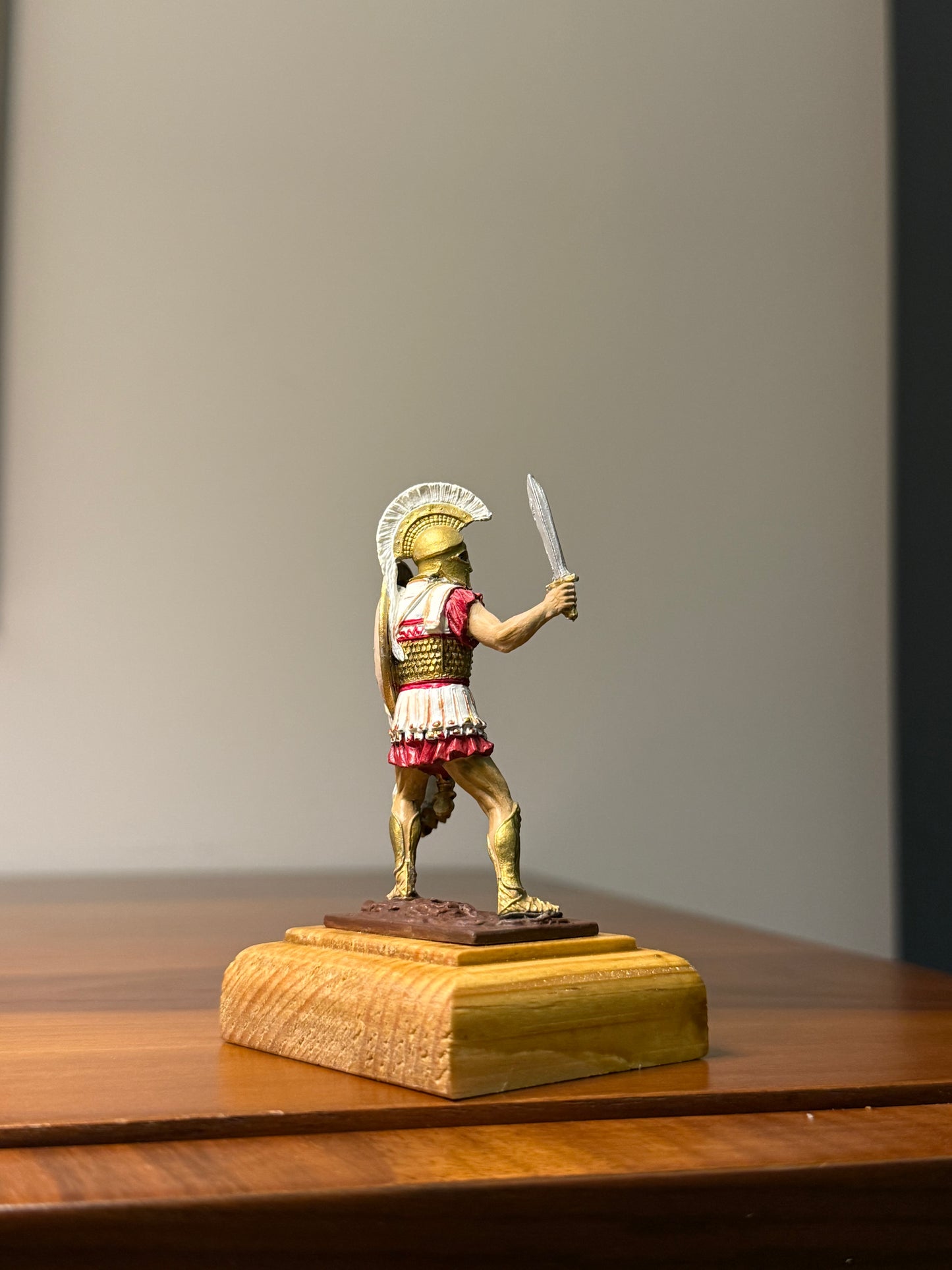 Athenian Hoplite – 5th Century BCE Hand-Painted 54mm Collectible Metal Figurine (1:32 Scale)