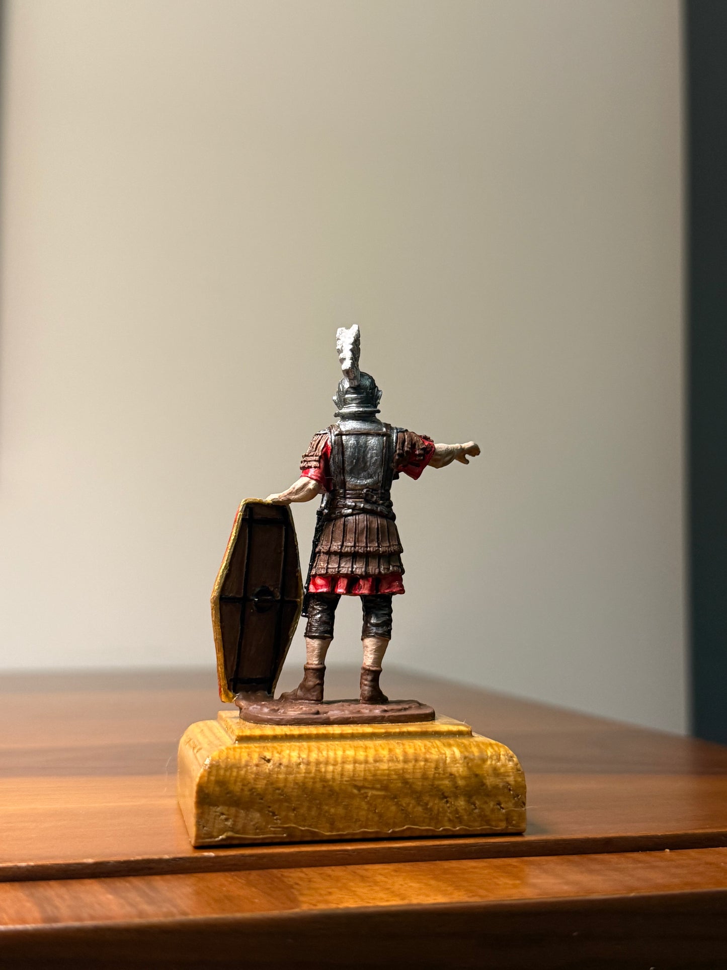 Roman Officer – 1st Century Imperial Centurion Hand-Painted 54mm Collectible Metal Figurine (1:32 Scale)