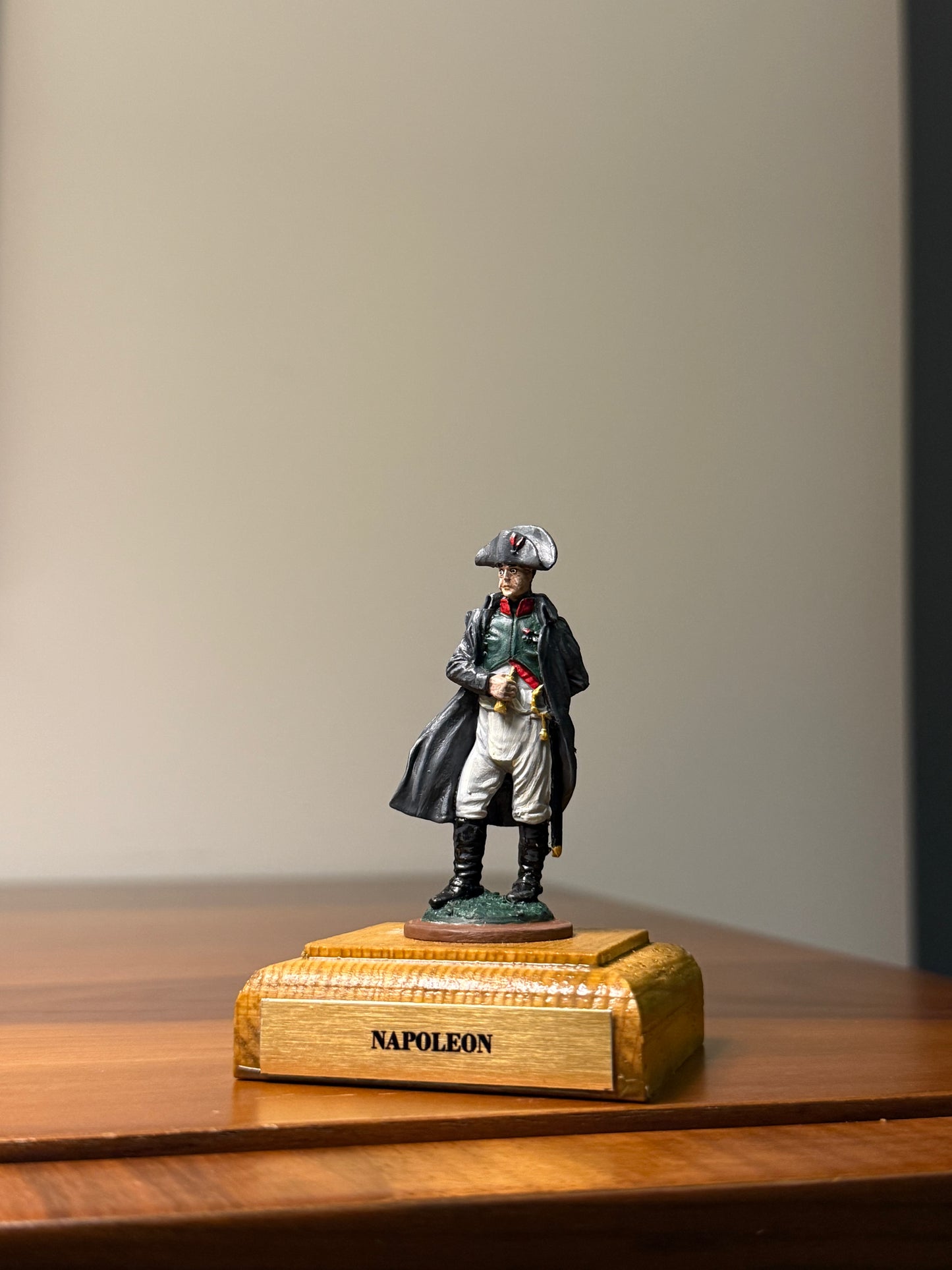 Napoleon Bonaparte – Emperor of the French Hand-Painted 54mm Collectible Metal Figurine (1:32 Scale)