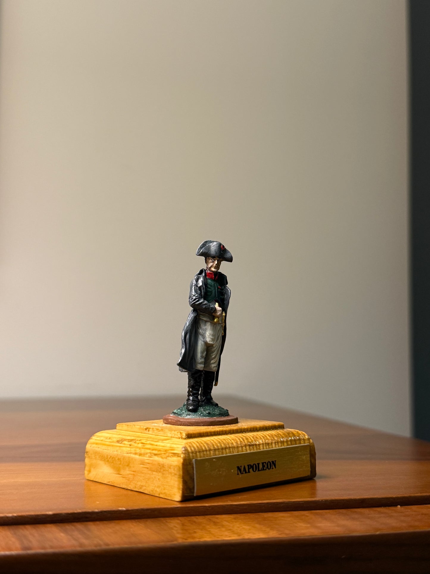 Napoleon Bonaparte – Emperor of the French Hand-Painted 54mm Collectible Metal Figurine (1:32 Scale)