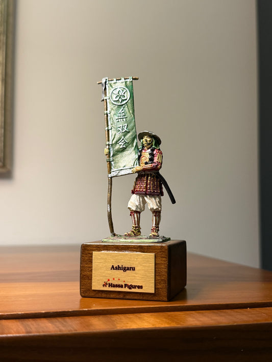 Ashigaru – Sengoku Period Japanese Foot Soldier Hand-Painted 54mm Collectible Metal Figurine (1:32 Scale)