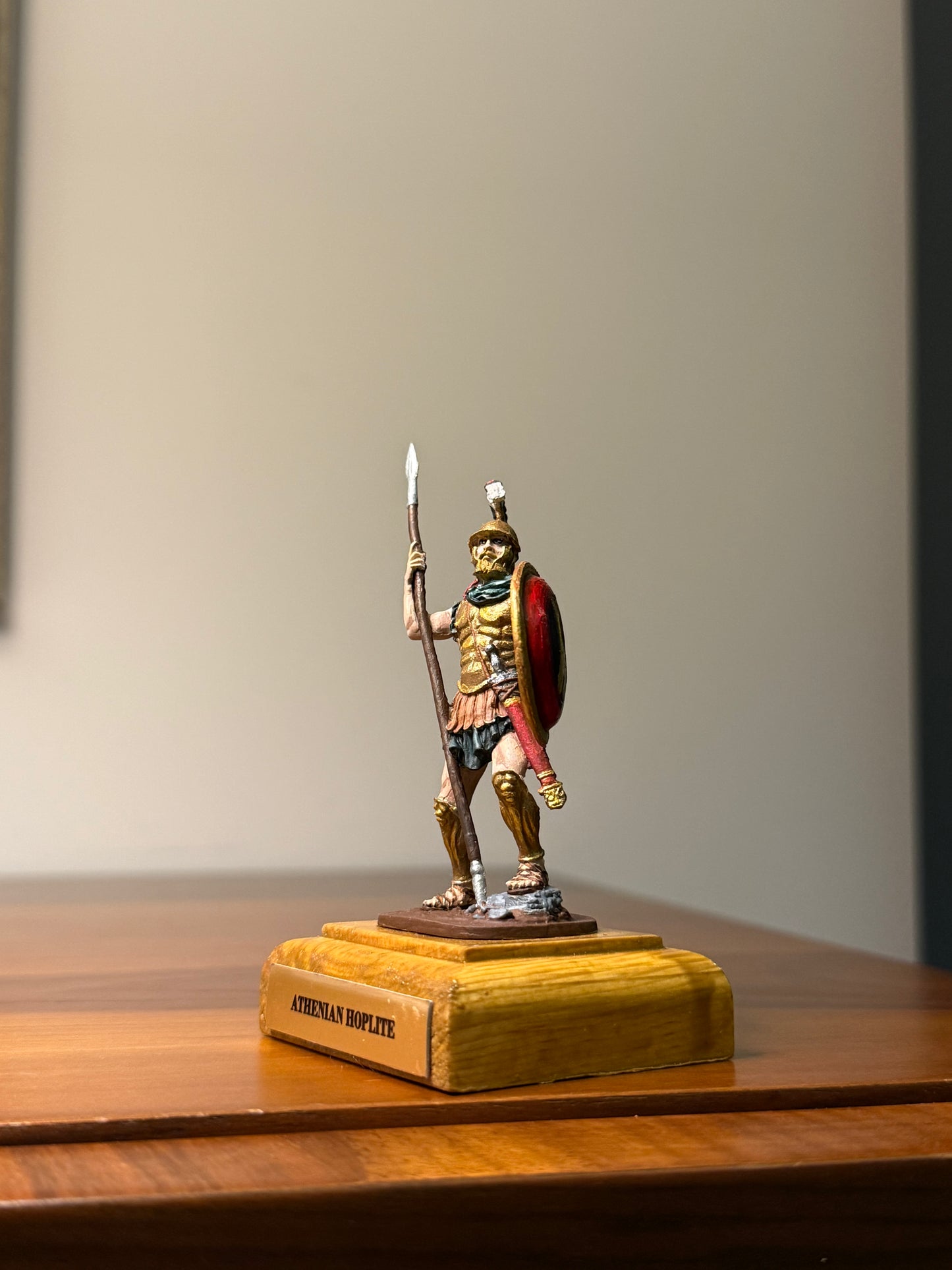 Athenian Hoplite – 5th Century BCE Greek Heavy Infantry (Hand-Painted Miniature Figure)