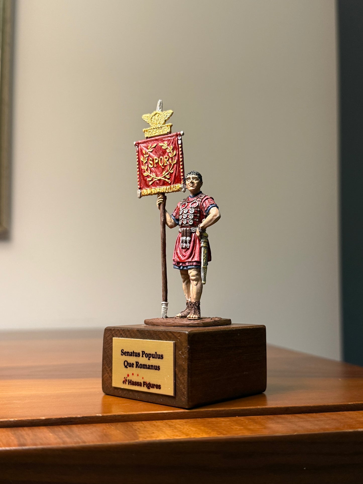 Roman Signifer – SPQR Standard Bearer (1st Century CE) Hand-Painted Miniature Figure – 54 mm
