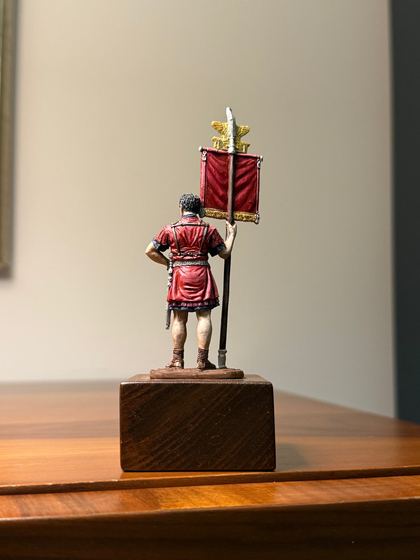 Roman Signifer – SPQR Standard Bearer (1st Century CE) Hand-Painted Miniature Figure – 54 mm