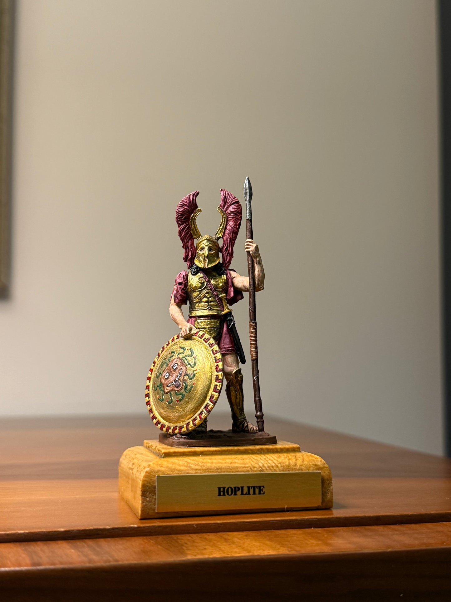 Greek Hoplite – 5th Century BCE Classical Heavy Infantry (Hand-Painted Miniature Figure) – 54 mm