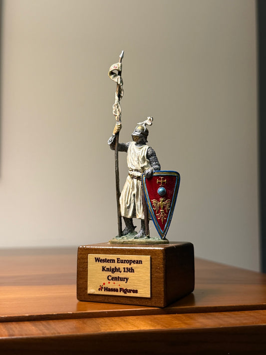 Western European Knight – 13th Century Crusader-Era Infantry (Hand-Painted Miniature Figure) – 54 mm