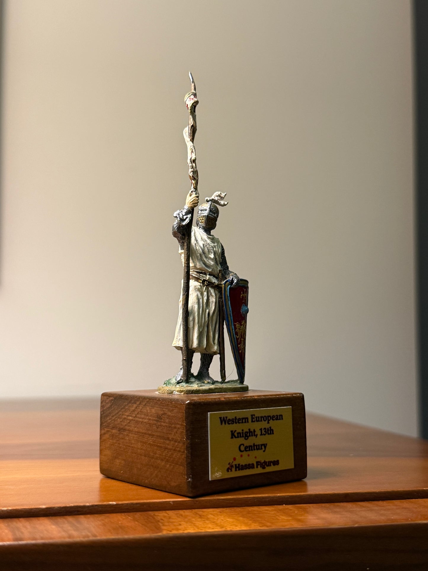 Western European Knight – 13th Century Crusader-Era Infantry (Hand-Painted Miniature Figure) – 54 mm