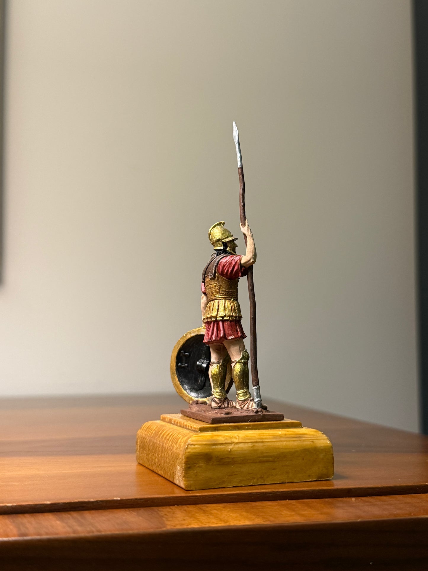 Macedonian Hoplite – Army of Alexander the Great (4th Century BCE) Hand-Painted Miniature – 54 mm
