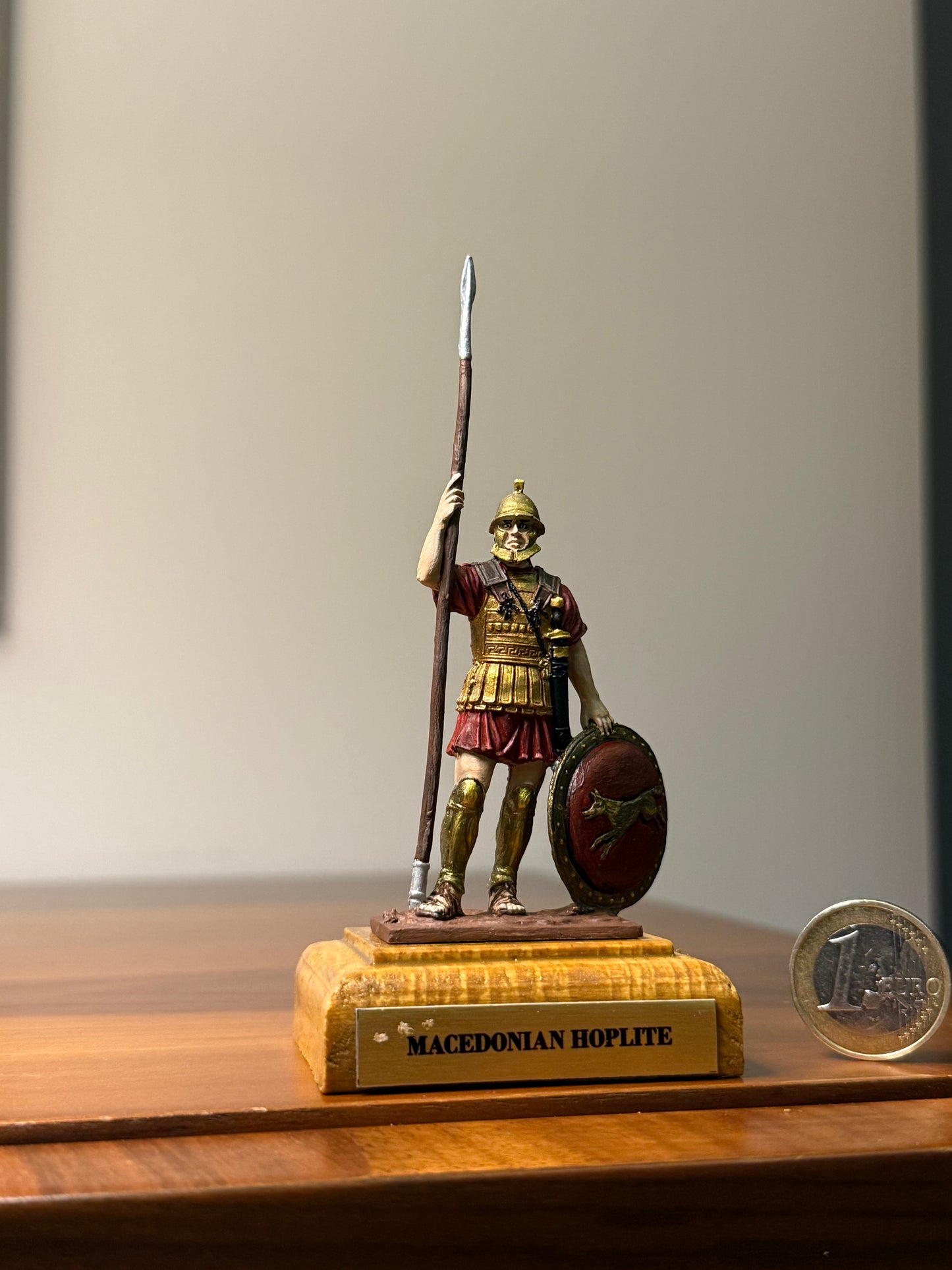 Macedonian Hoplite – Army of Alexander the Great (4th Century BCE) Hand-Painted Miniature – 54 mm