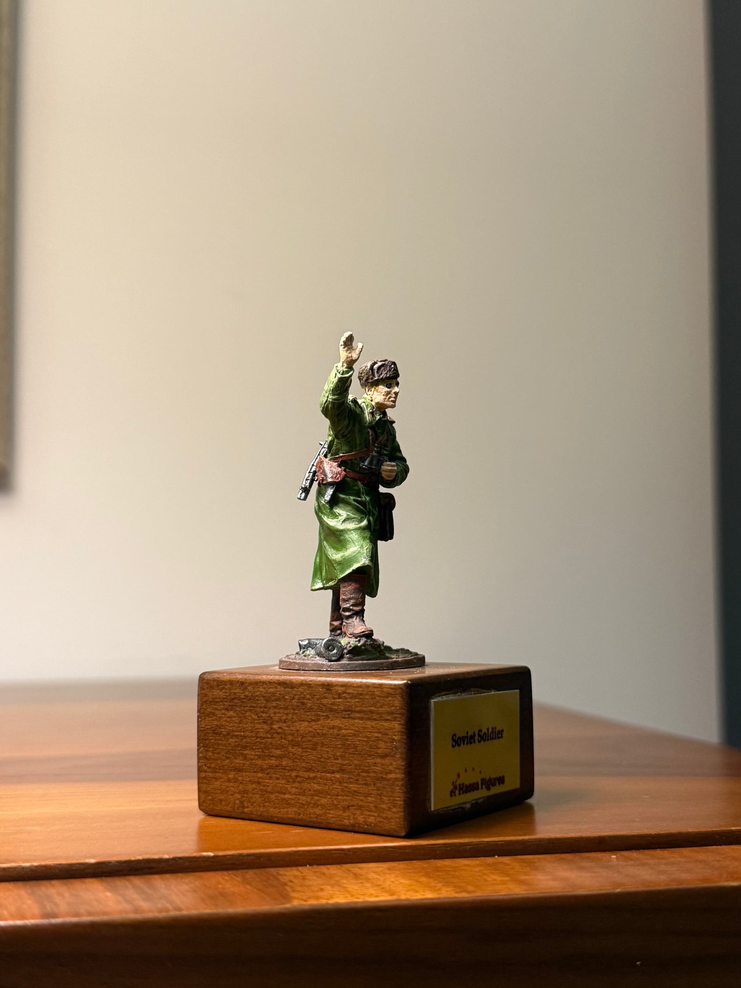 Soviet Red Army Rifleman – WWII Eastern Front Infantry (Hand-Painted Miniature Figure) – 54 mm