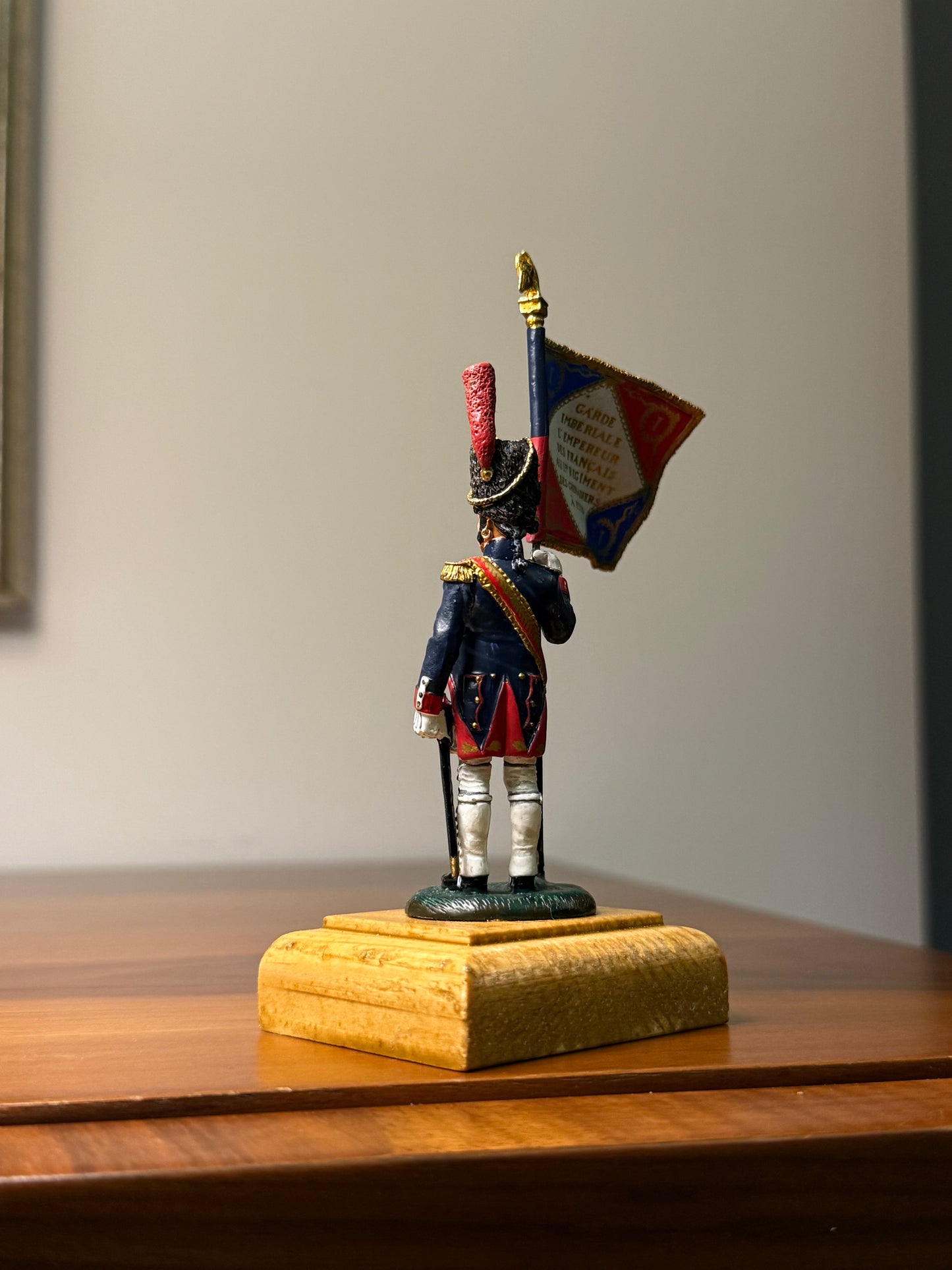French Imperial Guard Grenadier – Napoleonic Wars (Pre-Painted Display Figure) – 54 mm