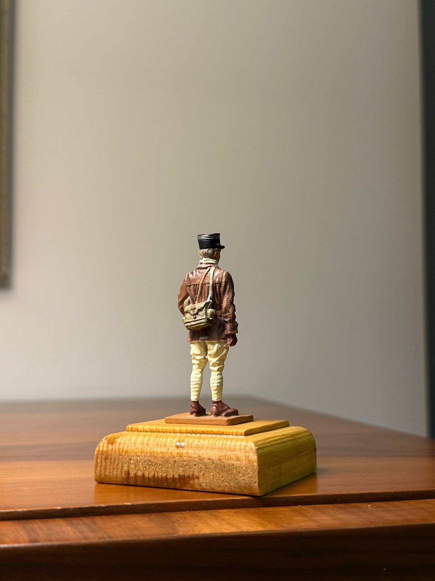 French Armored Corps Captain – WWII Tank Officer (Pre-risplay Figure) – 54 mm