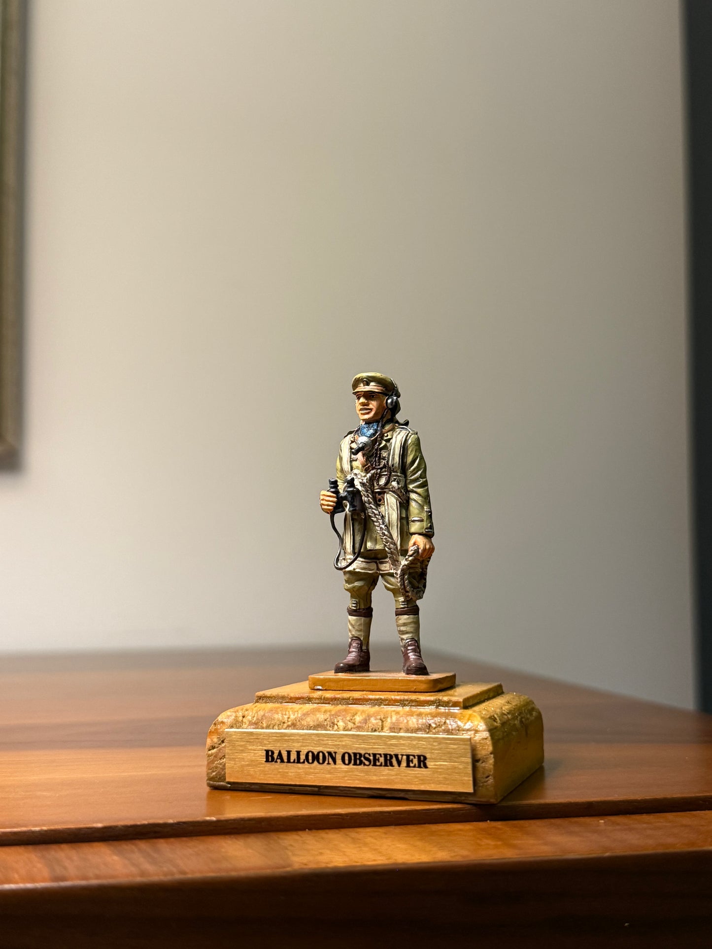 WWI Balloon Observer – Aerial Observation Corps (Pre-Painted Display Figure) – 54 mm