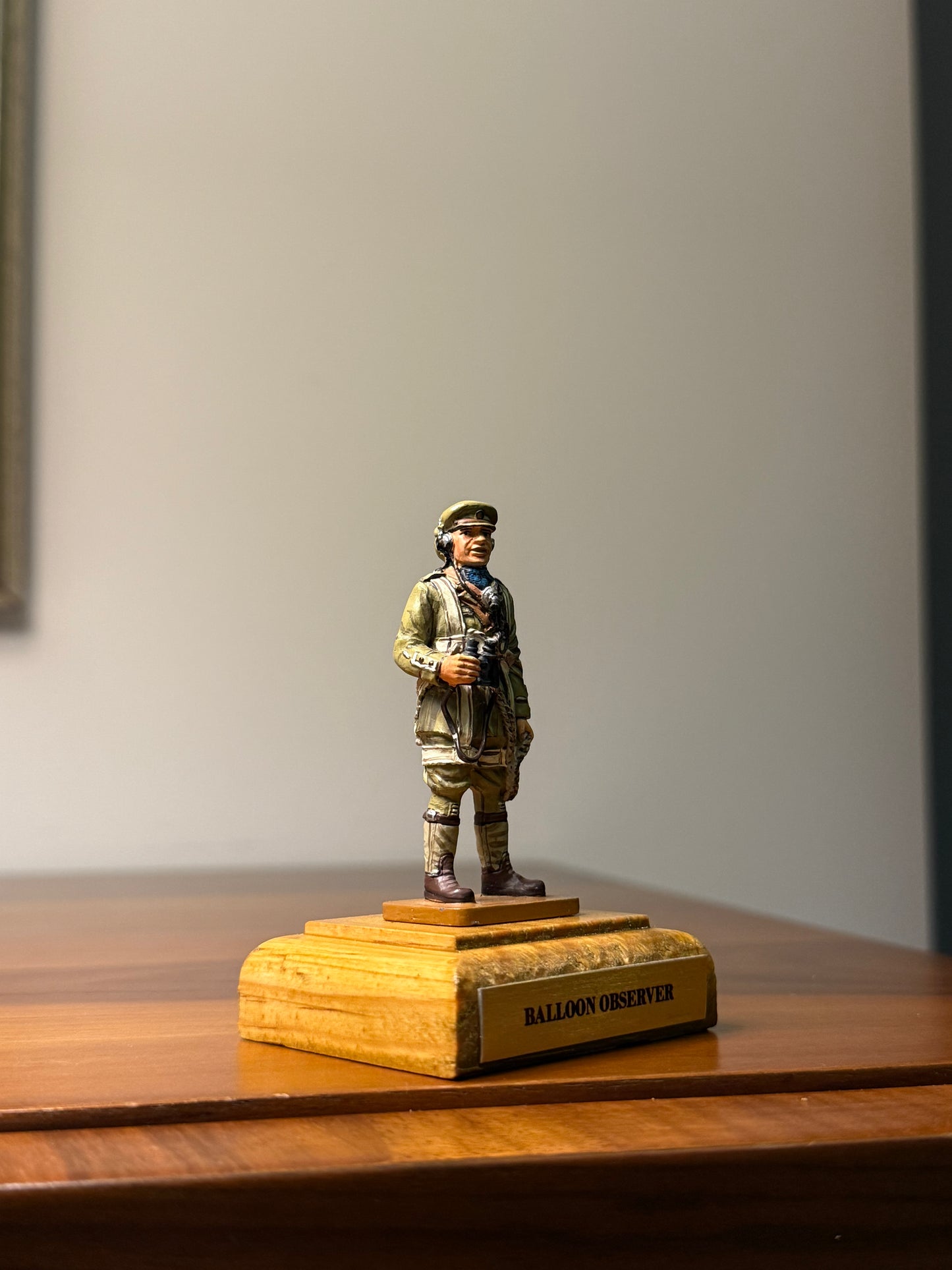 WWI Balloon Observer – Aerial Observation Corps (Pre-Painted Display Figure) – 54 mm