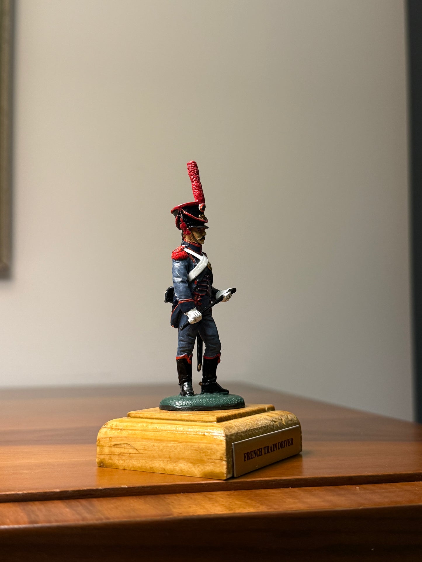 French Railway Locomotive Engineer – 19th/20th Century (Pre-Painted Display Figure) – 54 mm