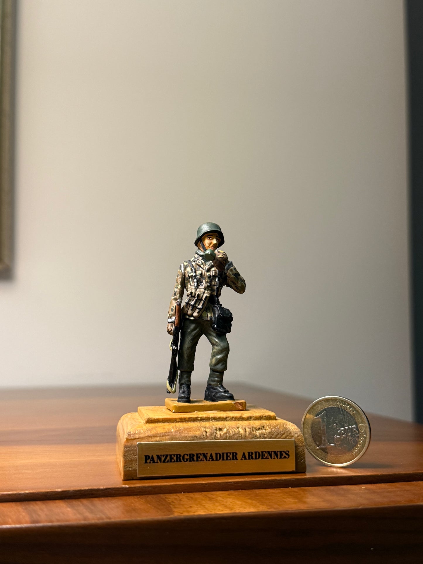 Panzergrenadier – Ardennes Offensive 1944 (Pre-Painted WWII Display Figure) – 54 mm